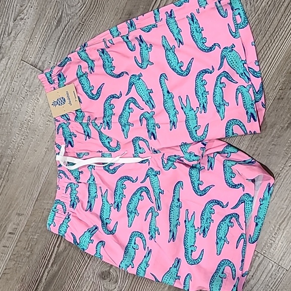 Chubbies Zipper Back Pocket Alligator Swim Trunks Size Large - Picture 4 of 8